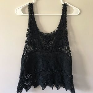 Ladies boho-style crochet tank in black-size small